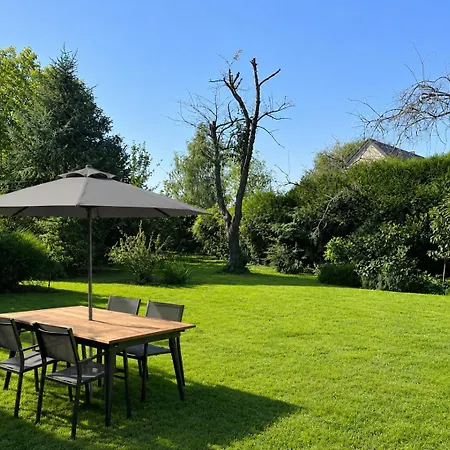 Superbe Maison 1h15 De Paris Avec Jacuzzi Holiday home Bouchevilliers